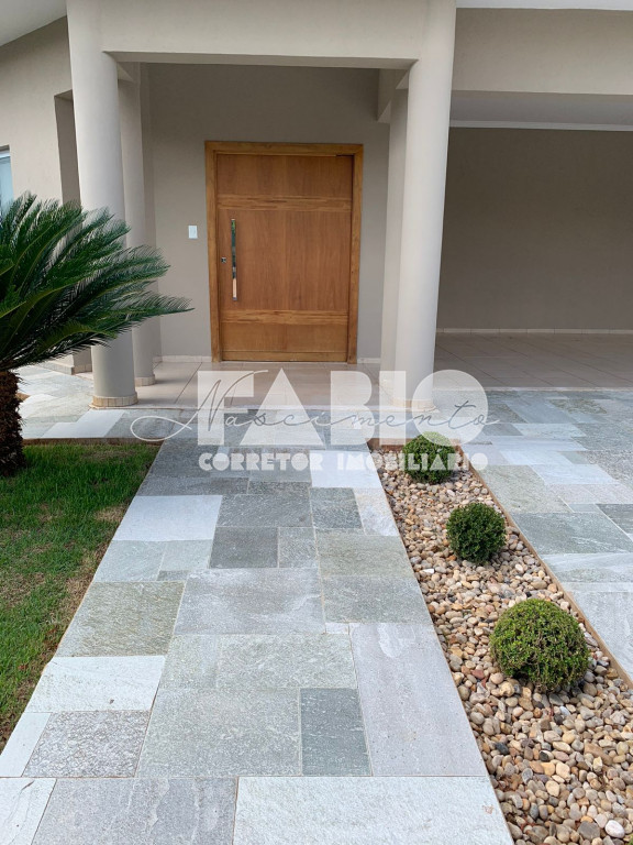 Casa de Condomínio com 4 quartos à venda, 373m² — foto 3 de 29