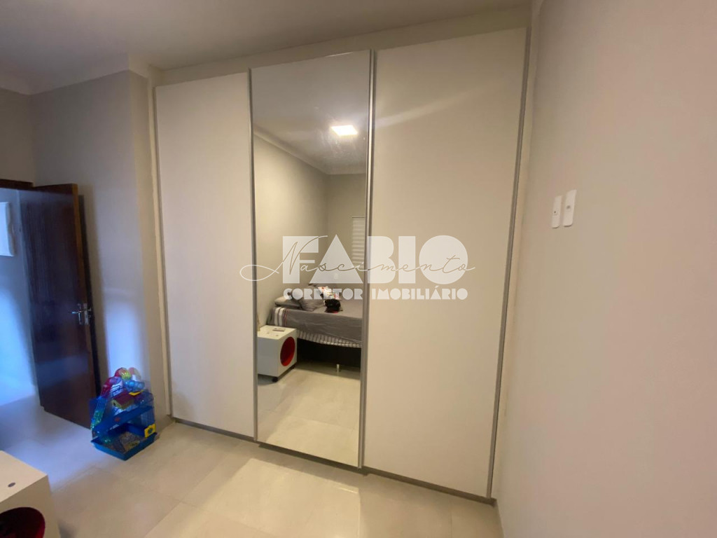 Casa com 3 quartos à venda, 80m² — foto 10 de 11