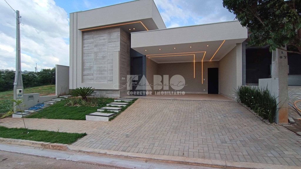 Casa de Condomínio com 3 quartos à venda, 165m² — foto 1 de 28