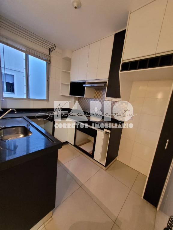 Apartamento com 2 quartos à venda, 45m² — foto 1 de 30
