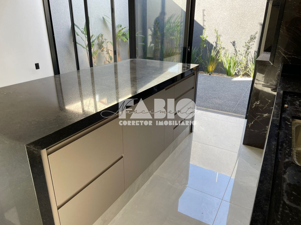 Casa com 3 quartos à venda, 120m² — foto 22 de 28