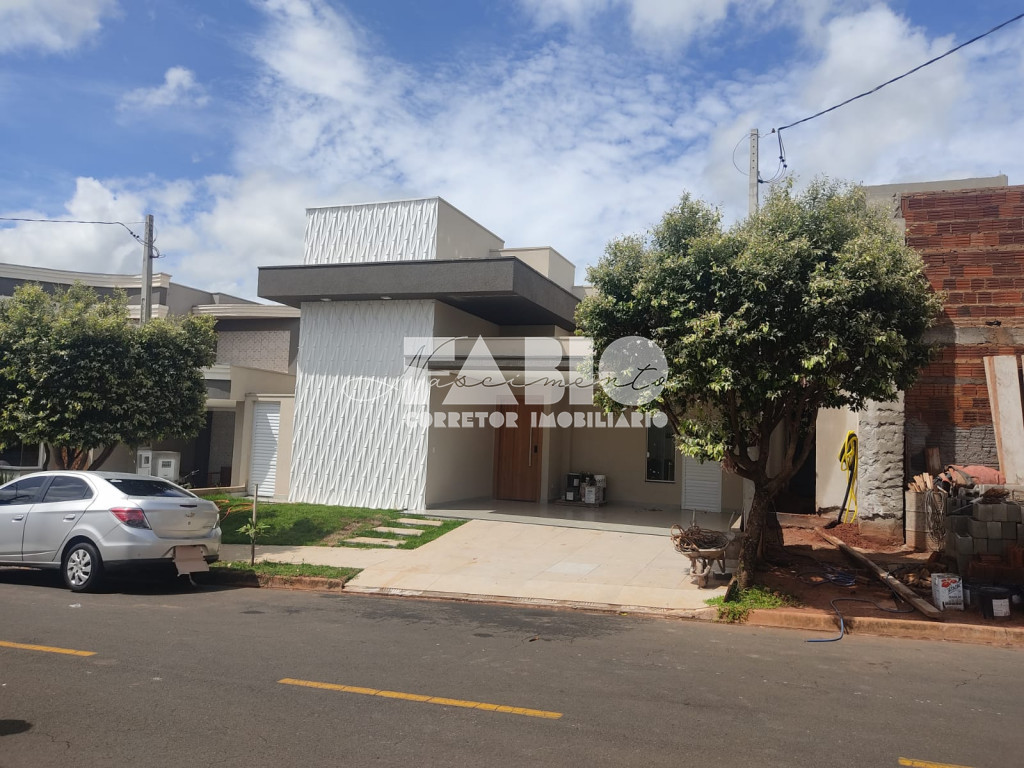 Casa de Condomínio com 3 quartos à venda, 253m² — foto 3 de 30