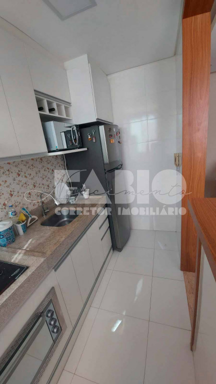 Apartamento com 2 quartos à venda, 47m² — foto 2 de 14