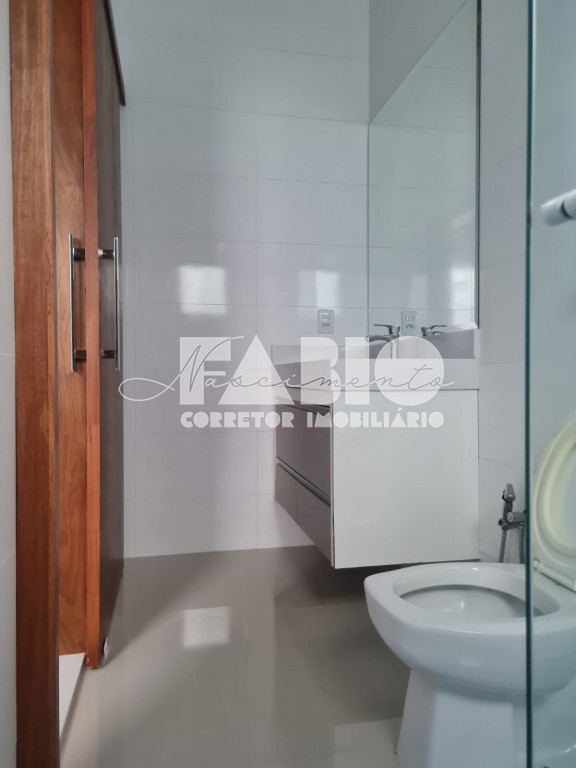 Casa de Condomínio com 3 quartos à venda, 250m² — foto 11 de 29