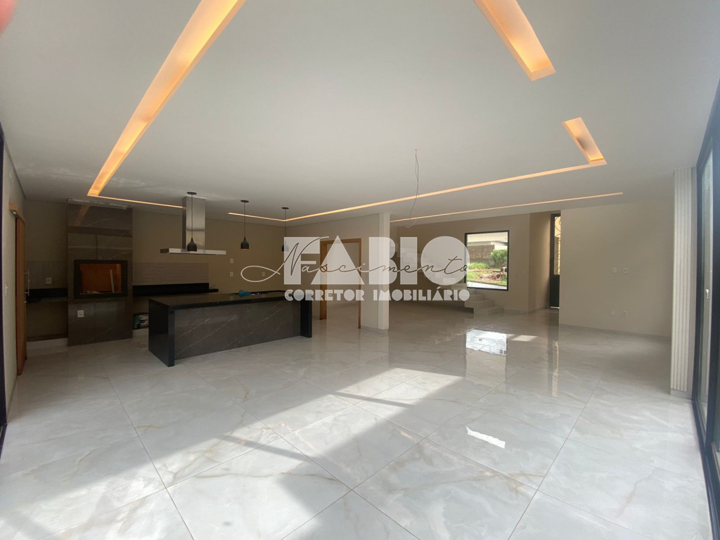 Casa de Condomínio com 2 quartos à venda, 222m² — foto 4 de 30