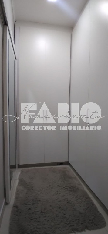 Casa de Condomínio com 3 quartos à venda, 218m² — foto 12 de 19
