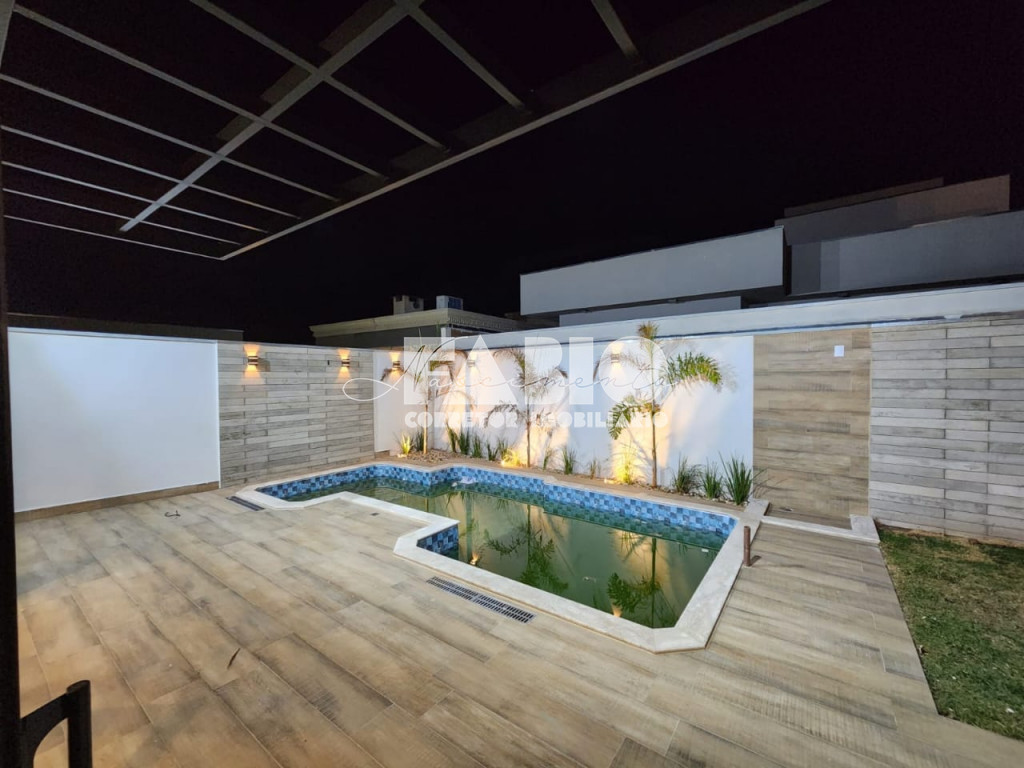 Casa de Condomínio com 4 quartos à venda, 270m² — foto 16 de 17