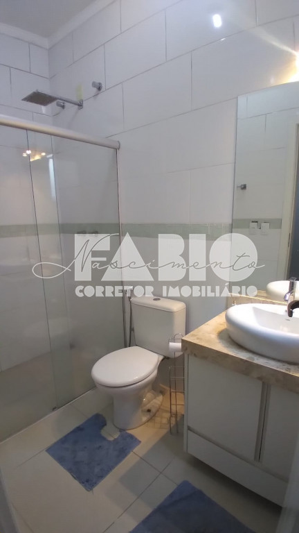 Casa de Condomínio com 3 quartos à venda, 218m² — foto 8 de 19
