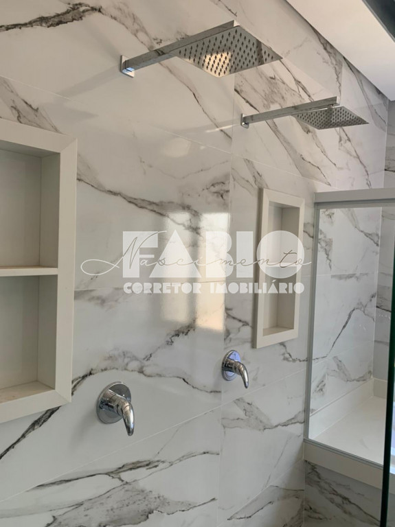Casa de Condomínio com 3 quartos à venda, 250m² — foto 14 de 30