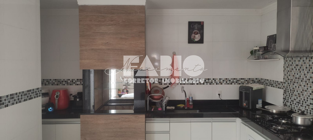 Casa de Condomínio com 2 quartos à venda, 140m² — foto 12 de 20