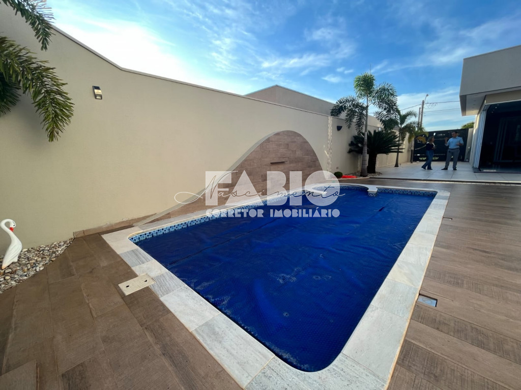 Casa de Condomínio com 4 quartos à venda, 250m² — foto 9 de 29