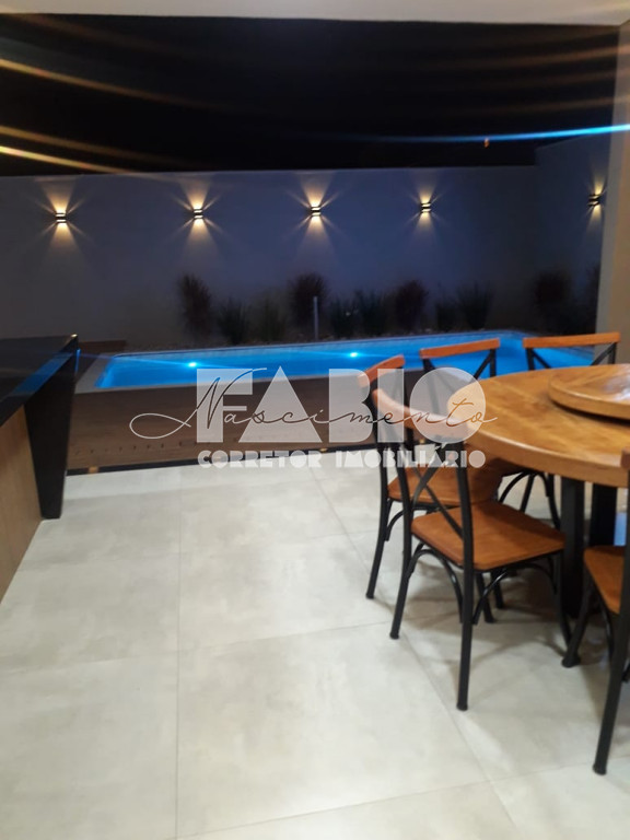 Casa de Condomínio com 3 quartos à venda, 222m² — foto 28 de 30