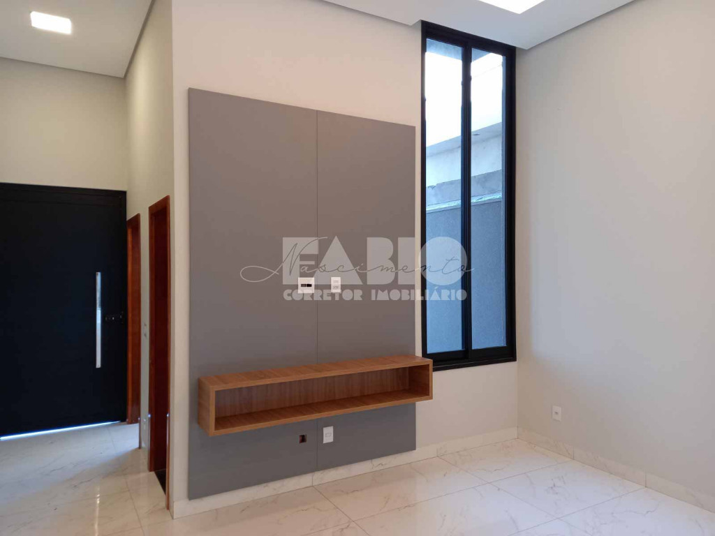 Casa de Condomínio com 3 quartos à venda, 161m² — foto 2 de 10