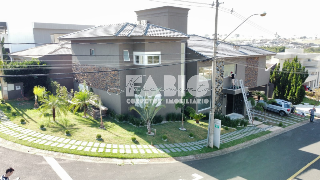 Casa de Condomínio com 4 quartos à venda, 390m² — foto 1 de 27