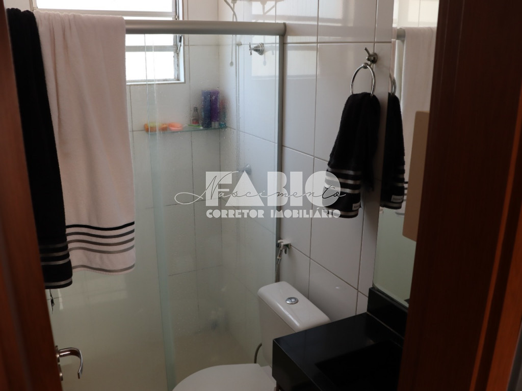 Apartamento com 2 quartos à venda, 70m² — foto 12 de 29