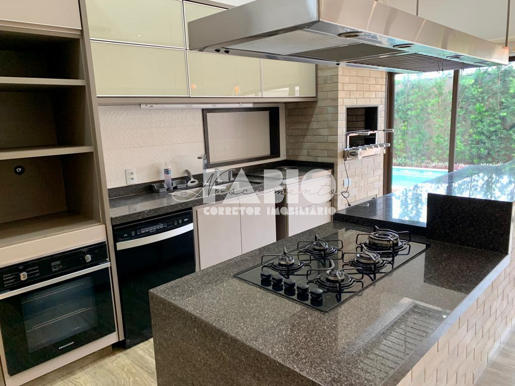 Casa de Condomínio com 3 quartos à venda, 225m² — foto 30 de 30