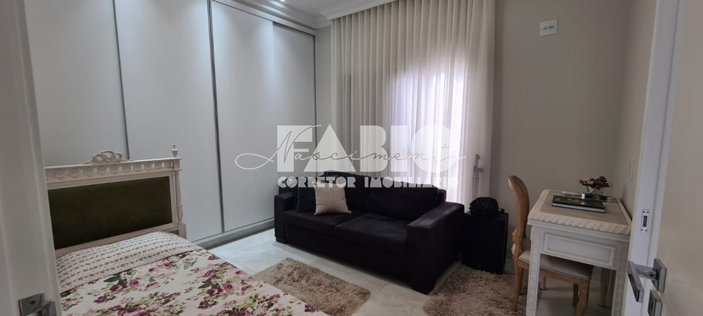 Casa de Condomínio com 4 quartos à venda, 300m² — foto 10 de 30