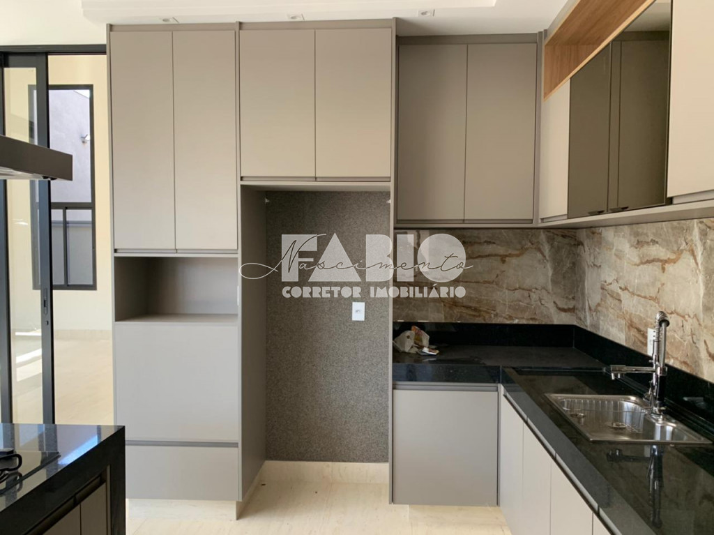 Casa de Condomínio com 3 quartos à venda, 250m² — foto 10 de 30