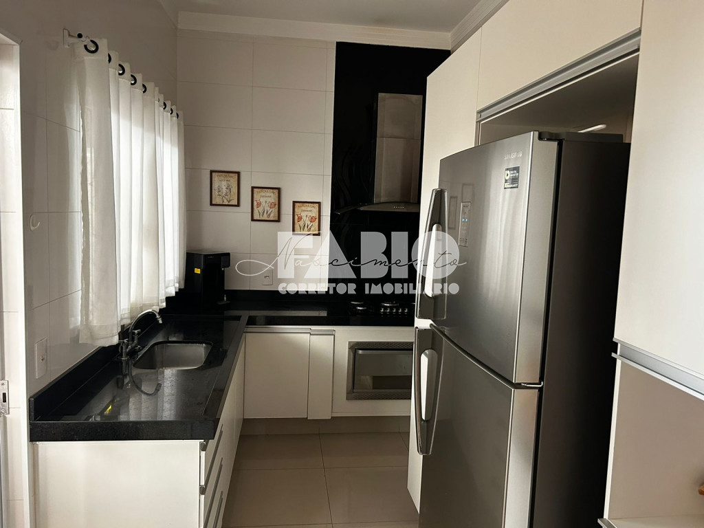 Casa de Condomínio com 3 quartos à venda, 170m² — foto 13 de 30