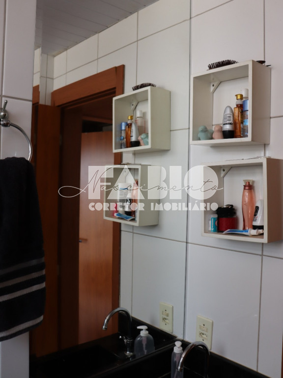 Apartamento com 2 quartos à venda, 70m² — foto 17 de 29