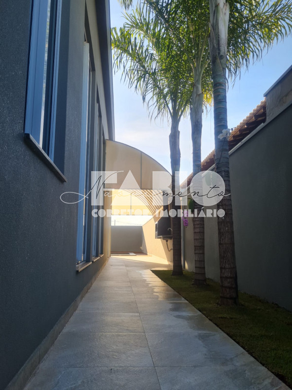 Casa de Condomínio com 3 quartos à venda, 250m² — foto 19 de 29