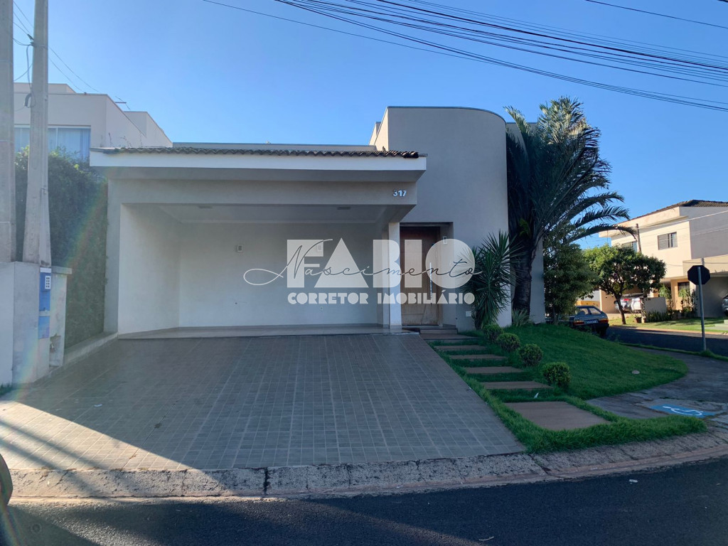 Casa de Condomínio com 3 quartos à venda, 176m² — foto 1 de 15