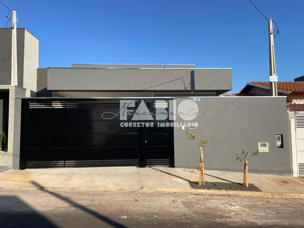Casa com 3 quartos à venda, 120m² — foto 2 de 23