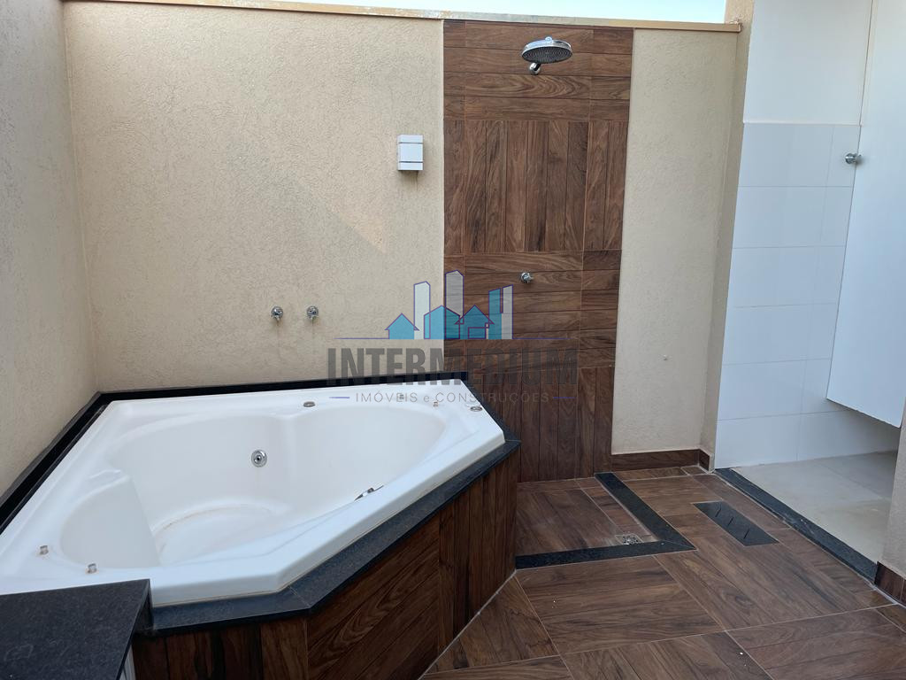 Casa de Condomínio com 3 quartos à venda, 130m² — foto 4 de 18