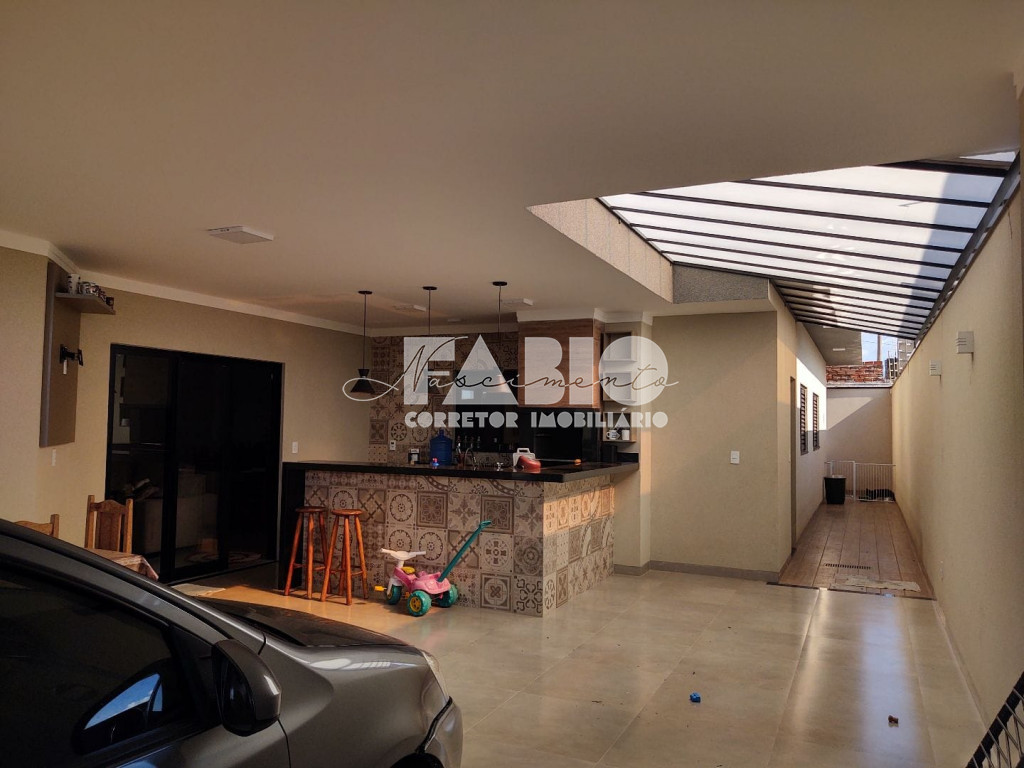 Casa com 3 quartos à venda, 150m² — foto 3 de 30