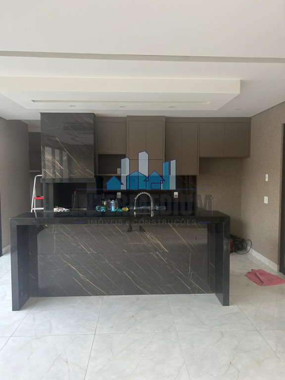 Casa de Condomínio com 3 quartos à venda, 198m² — foto 10 de 27
