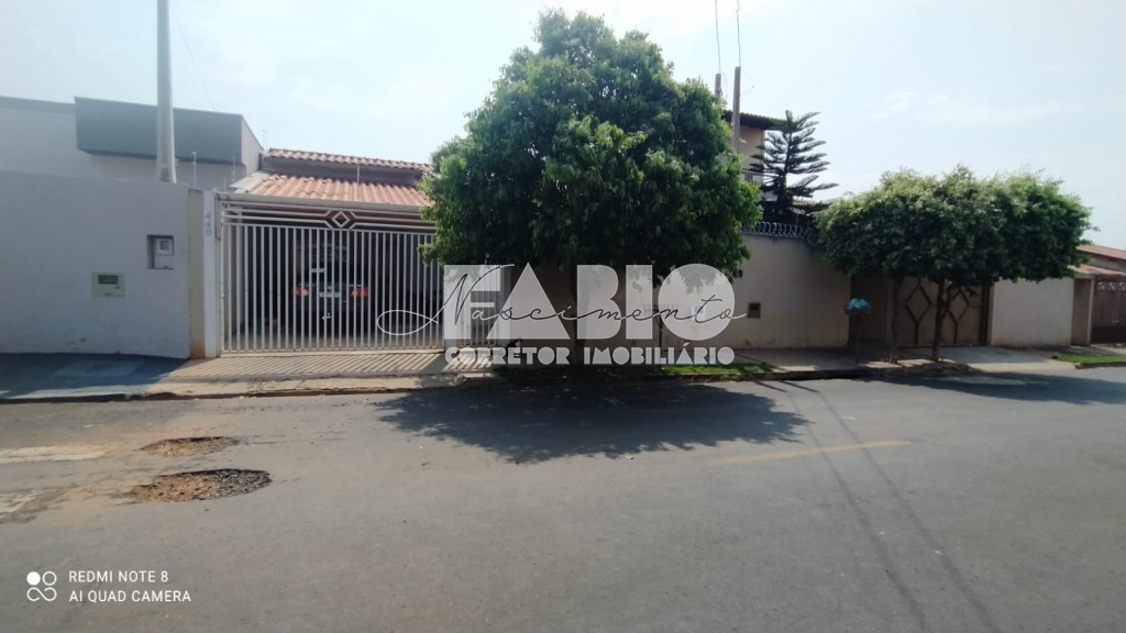 Casa com 2 quartos à venda, 120m² — foto 1 de 28