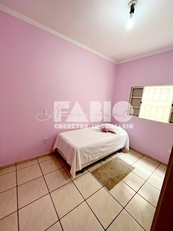 Casa com 3 quartos à venda, 165m² — foto 22 de 25