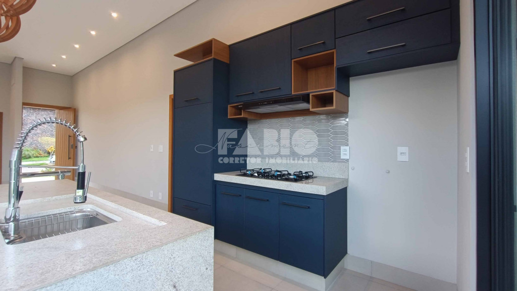 Casa de Condomínio com 3 quartos à venda, 170m² — foto 13 de 29