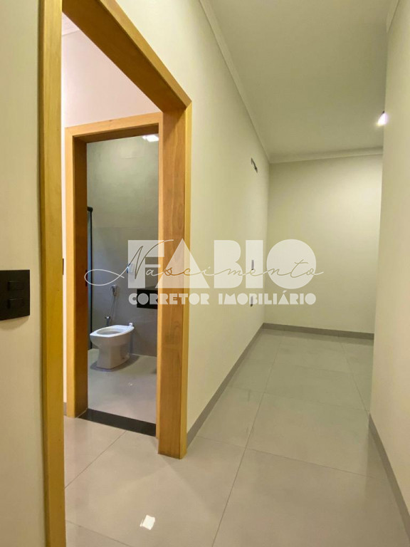 Casa com 3 quartos à venda, 122m² — foto 9 de 12