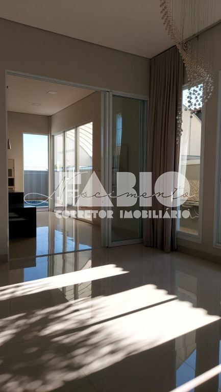 Casa de Condomínio com 3 quartos à venda, 250m² — foto 4 de 29