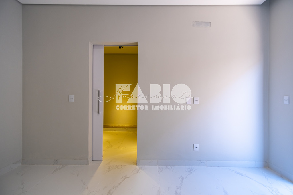 Casa de Condomínio com 3 quartos à venda, 222m² — foto 23 de 28