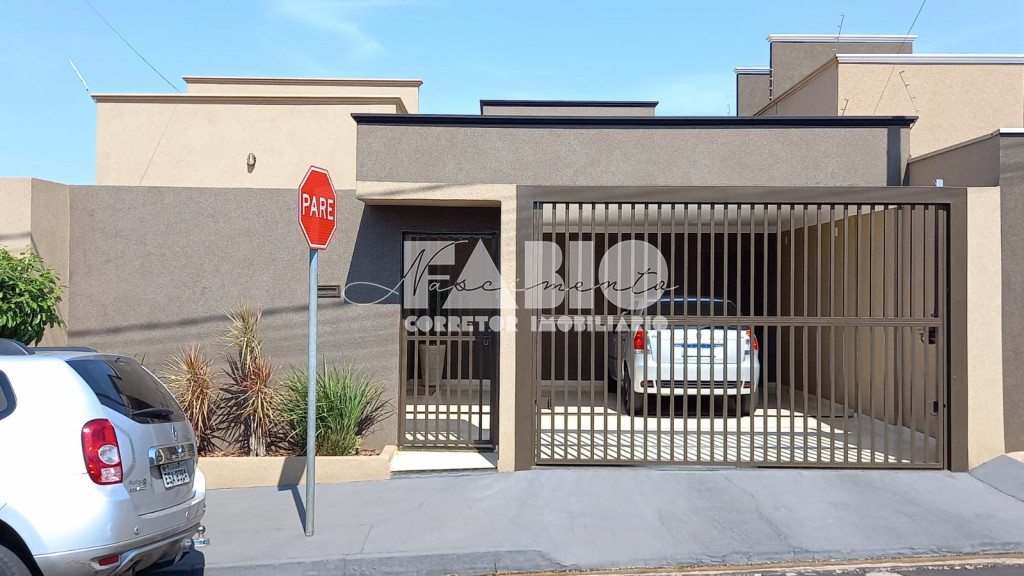 Casa com 2 quartos à venda, 120m² — foto 1 de 22