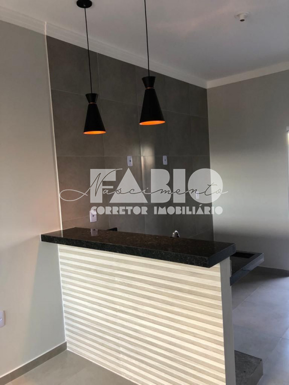 Casa com 2 quartos à venda, 61m² — foto 4 de 9
