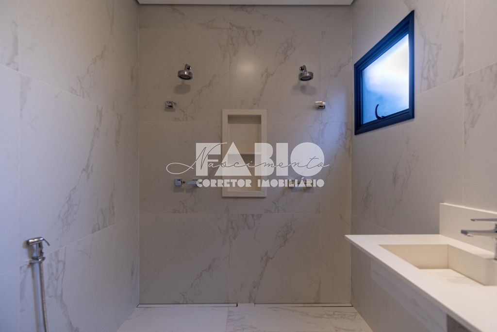Casa de Condomínio com 3 quartos à venda, 222m² — foto 26 de 28