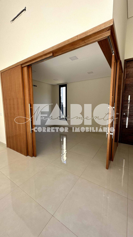 Casa de Condomínio com 3 quartos à venda, 227m² — foto 18 de 29