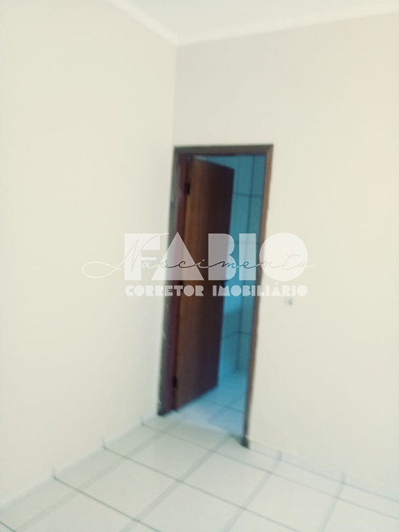 Casa com 3 quartos à venda, 130m² — foto 8 de 24