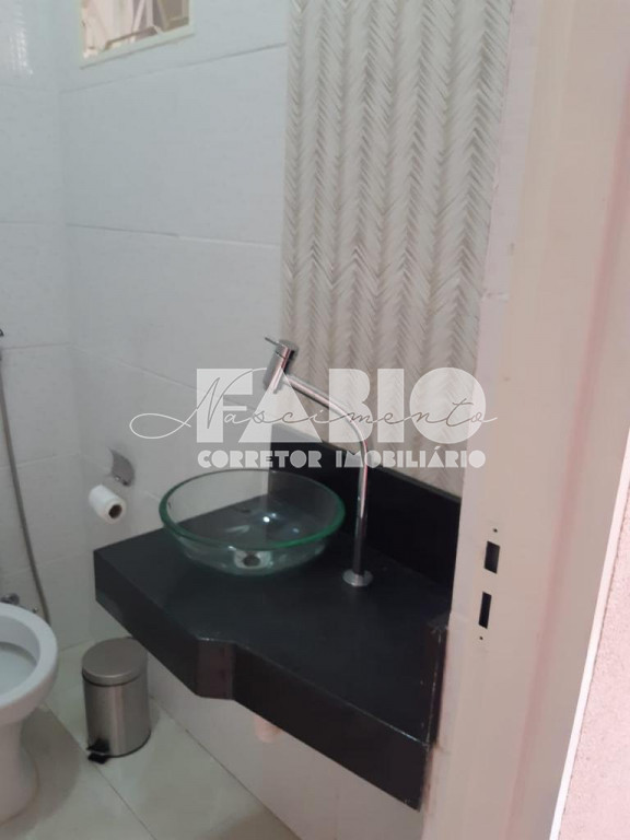 Casa com 3 quartos à venda, 160m² — foto 19 de 27