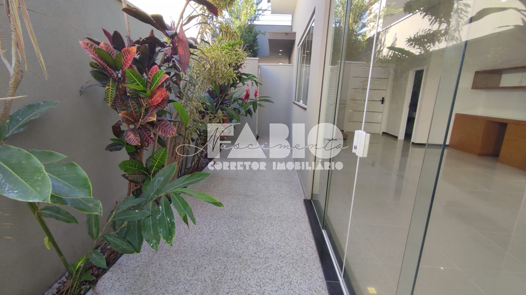 Casa de Condomínio com 4 quartos à venda, 260m² — foto 28 de 30