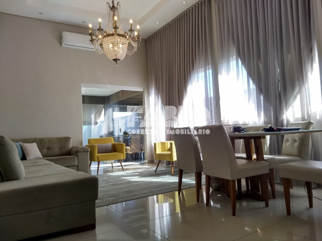 Casa de Condomínio com 3 quartos à venda, 218m² — foto 17 de 19