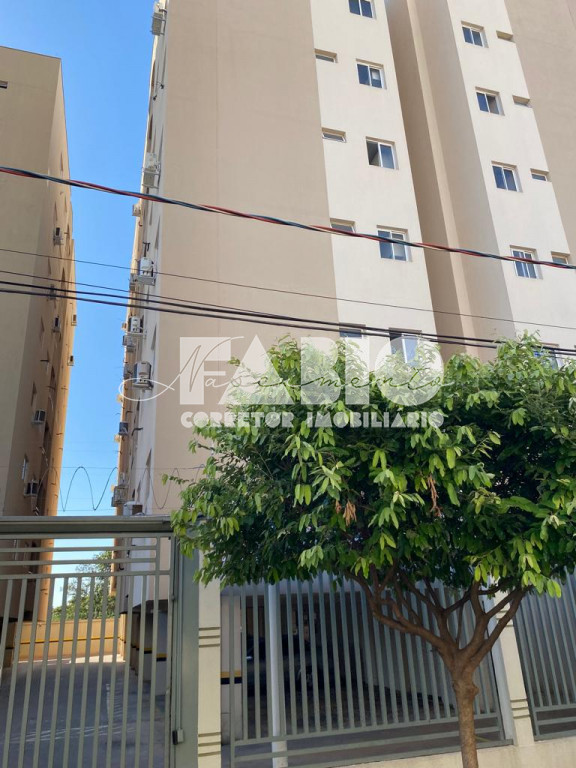 Apartamento com 2 quartos à venda, 60m² — foto 2 de 20