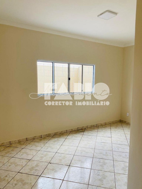 Casa com 3 quartos à venda, 120m² — foto 9 de 21