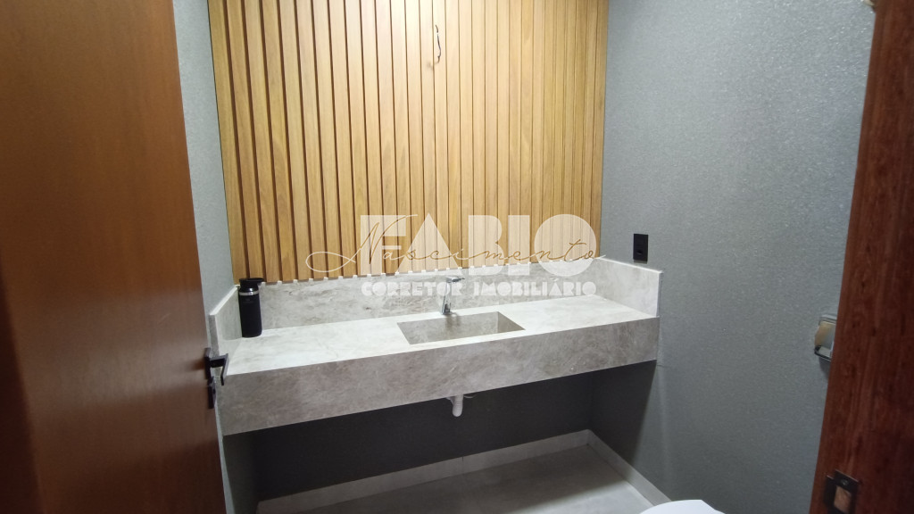 Casa de Condomínio com 3 quartos à venda, 202m² — foto 8 de 22