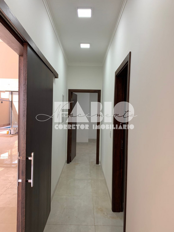 Casa de Condomínio com 3 quartos à venda, 185m² — foto 13 de 28