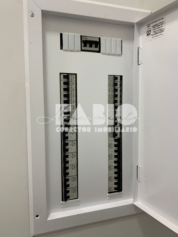 Casa de Condomínio com 3 quartos à venda, 185m² — foto 22 de 28