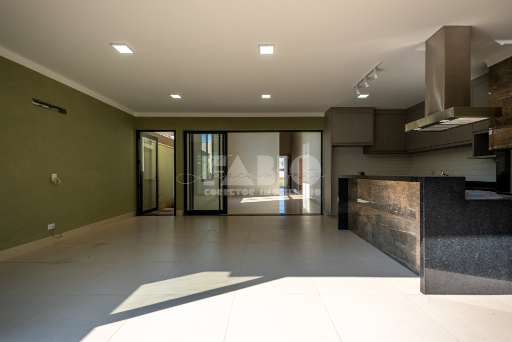 Casa de Condomínio com 3 quartos à venda, 237m² — foto 12 de 30